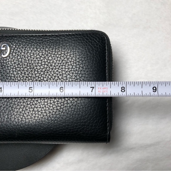 Gucci Logo GG Black Leather Zip Around Wallet w/DustBag,No Box - Picture 7 of 16